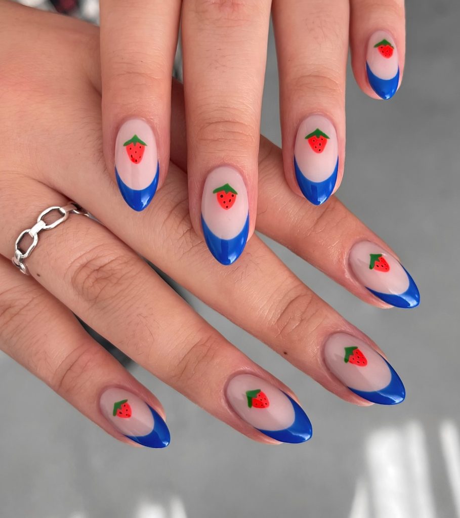 blue frenchtip nails