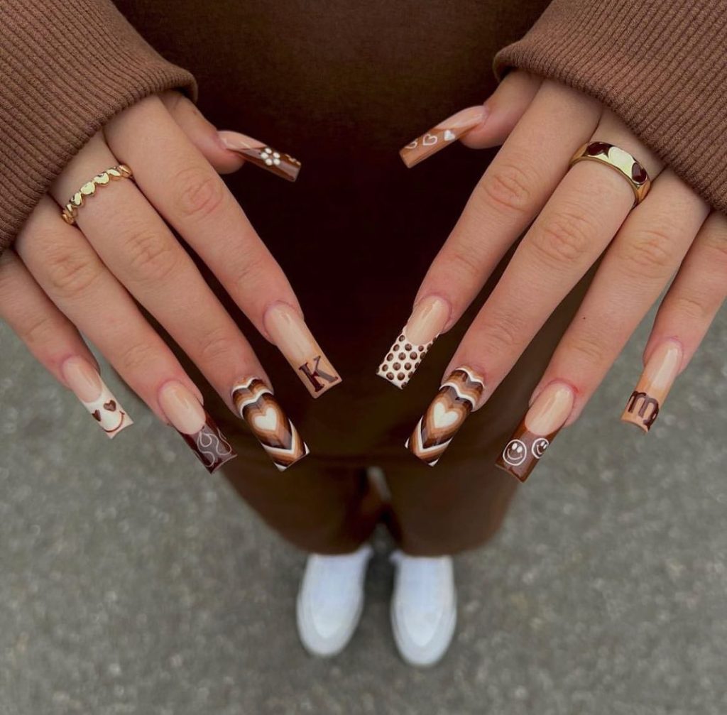 coffe acrylic nails