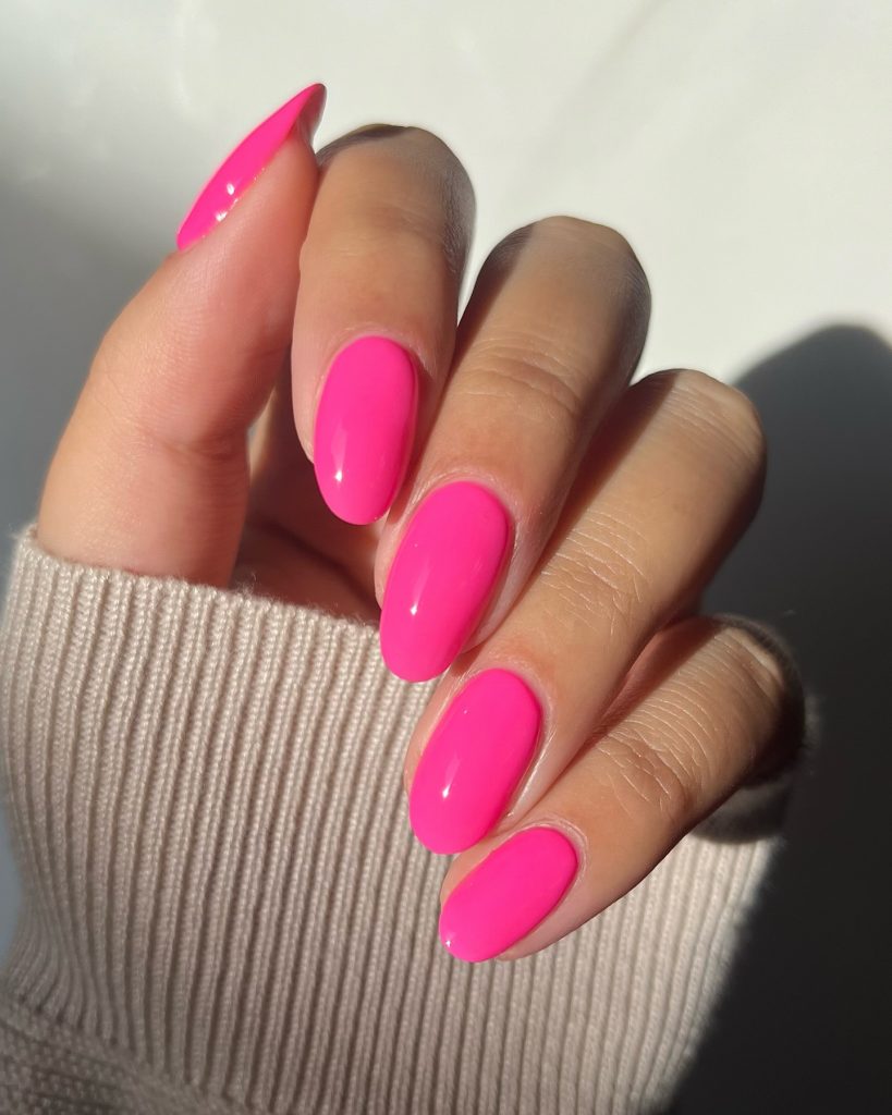 hotpink solid nails