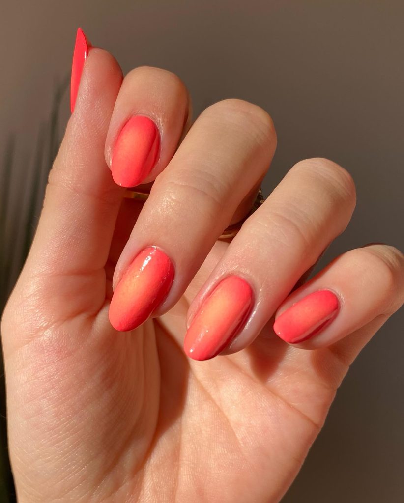 ombre-solid-nails