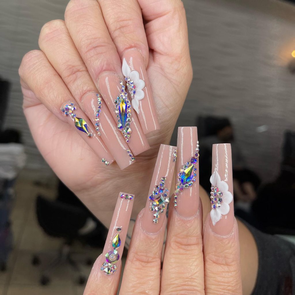 3d swarovski nails
