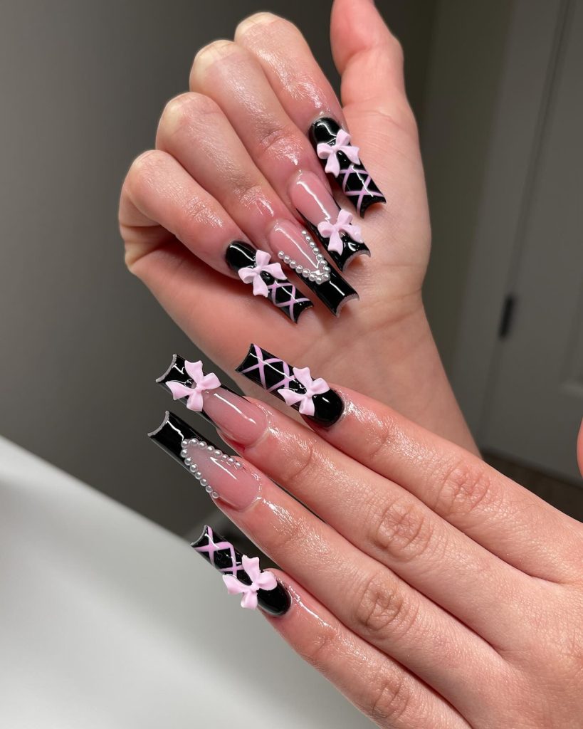 black beautiful nails