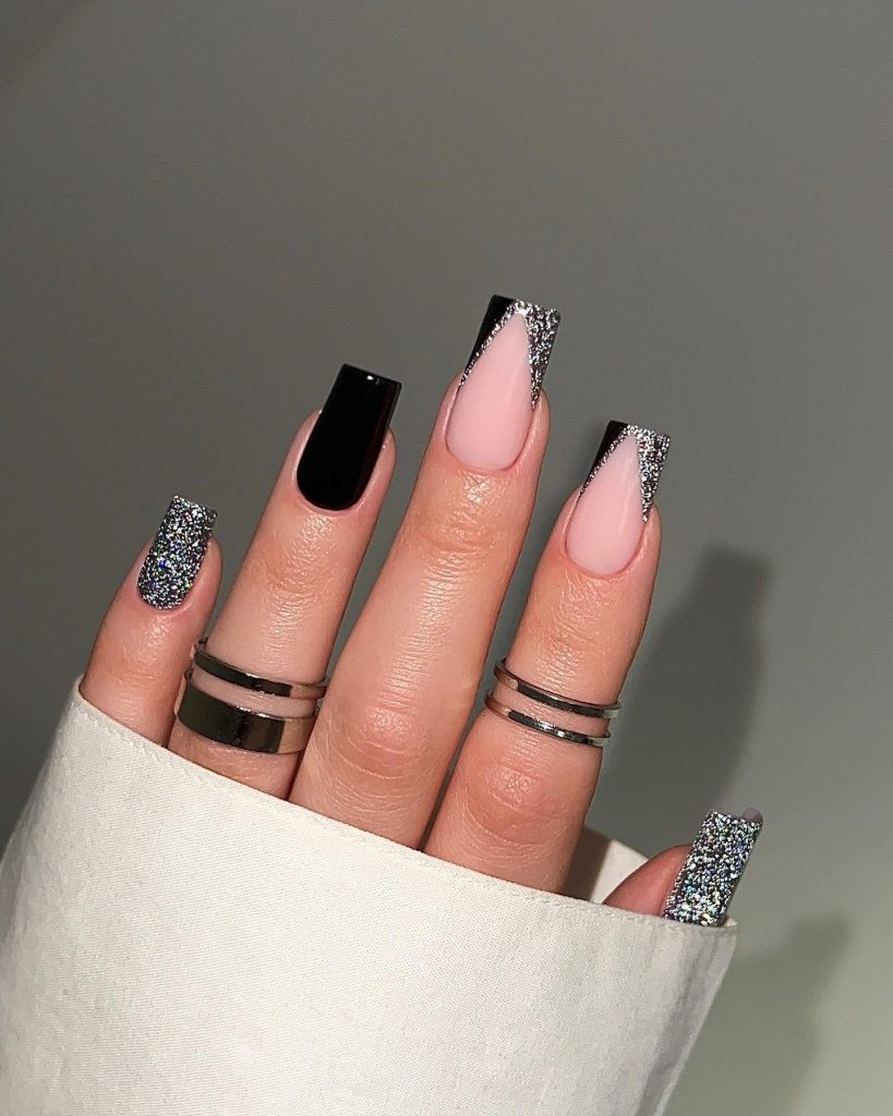black glitter nails