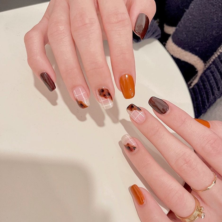 black thankgiving nails