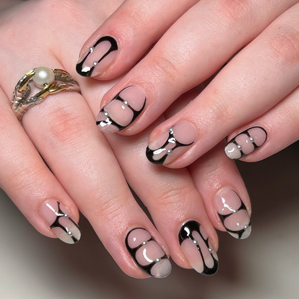 black unique nails