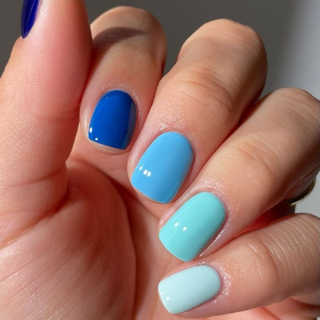 blue colorful nails