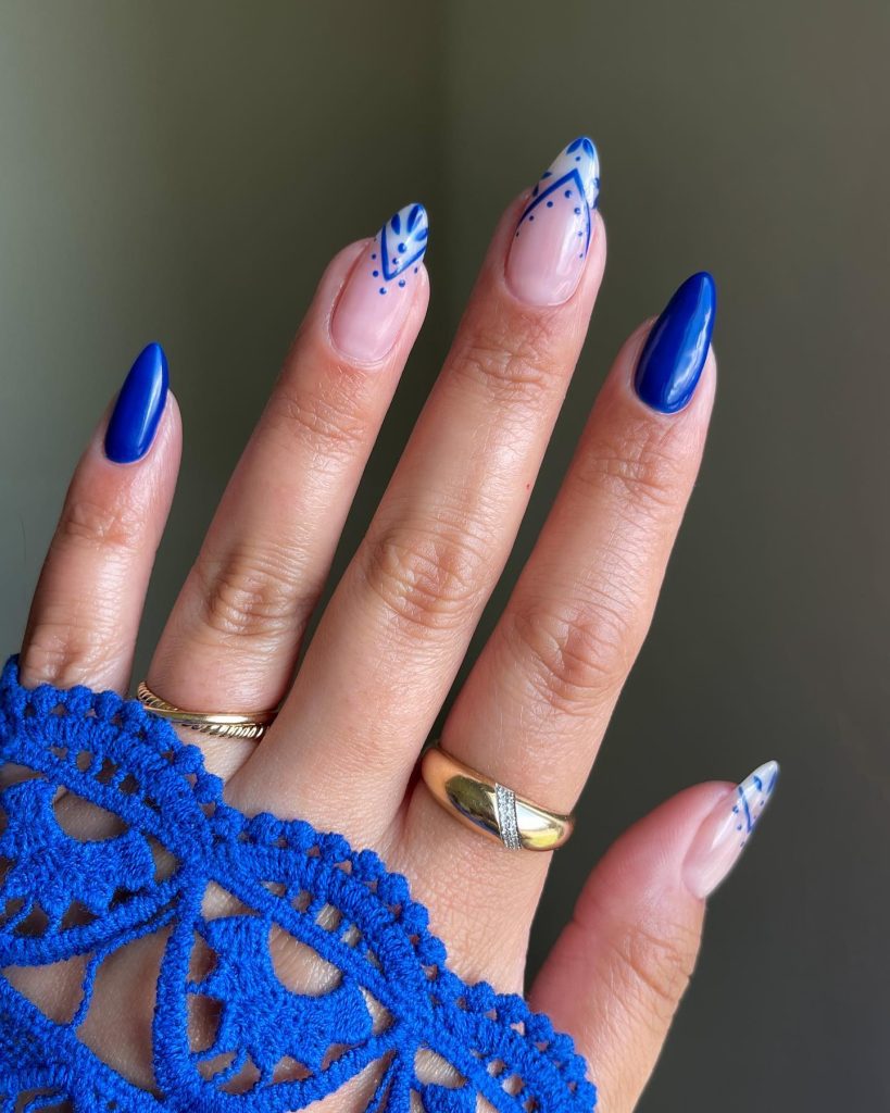 blue lace nails