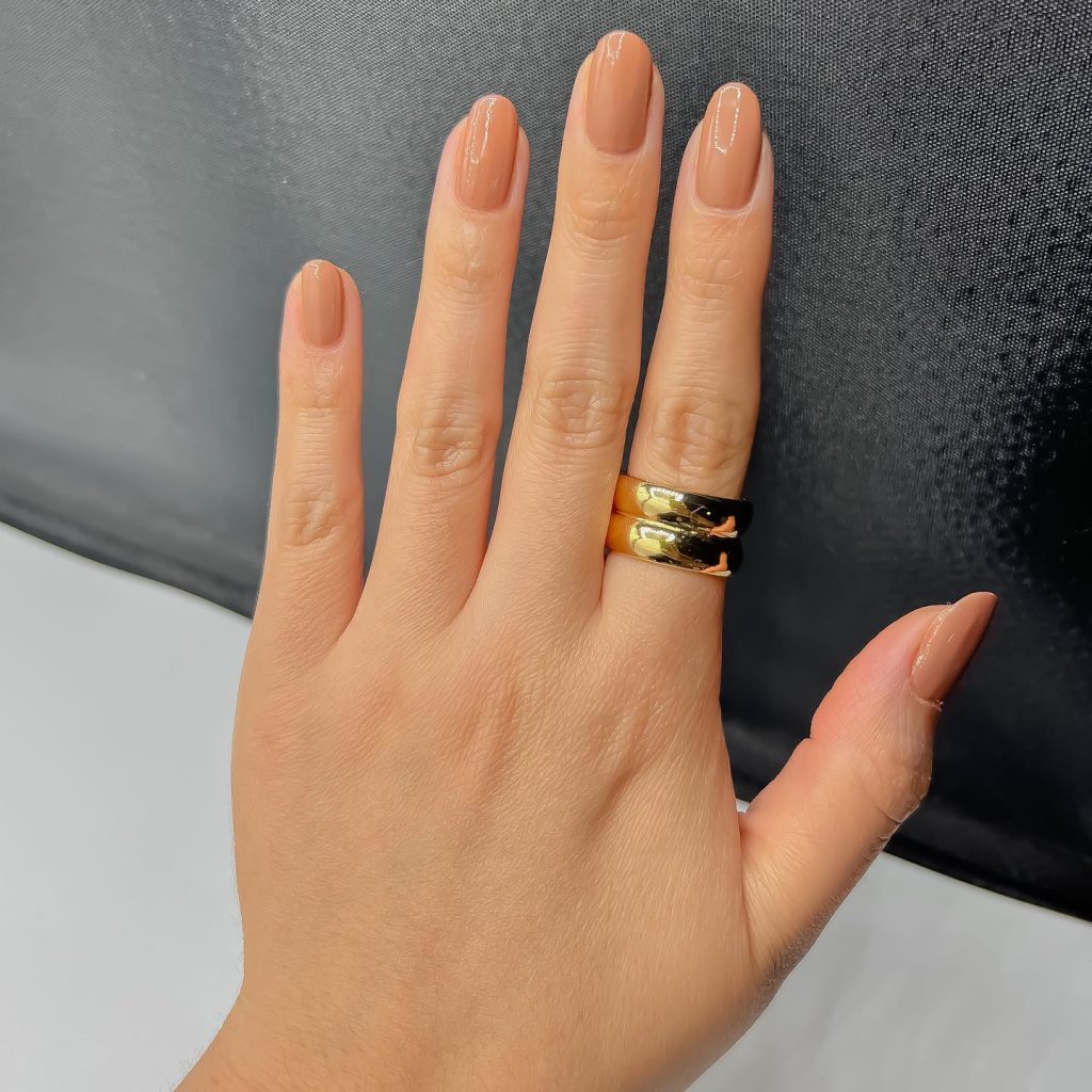 brown natural nails