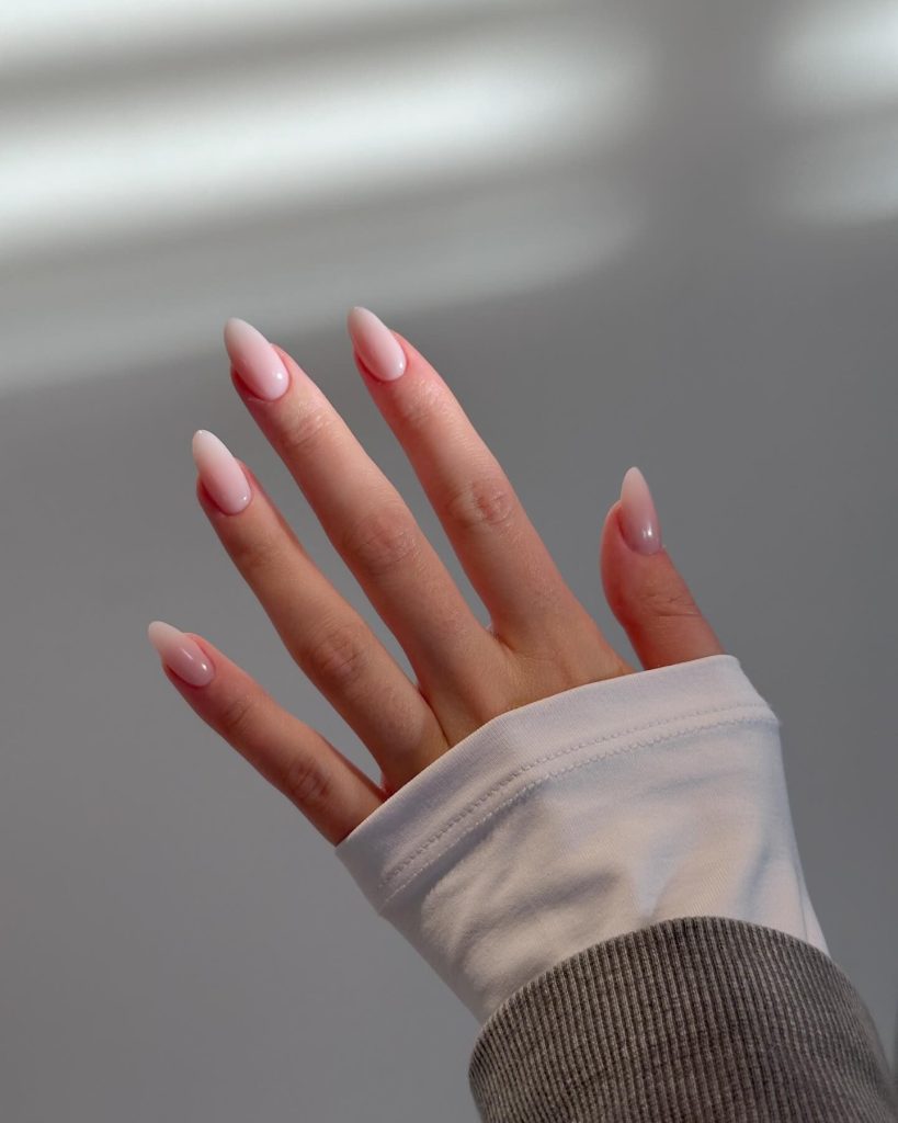 cute almond acrylic nails