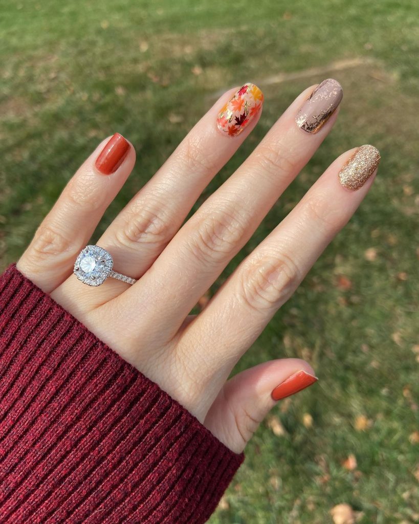 glitter thankgiving nails