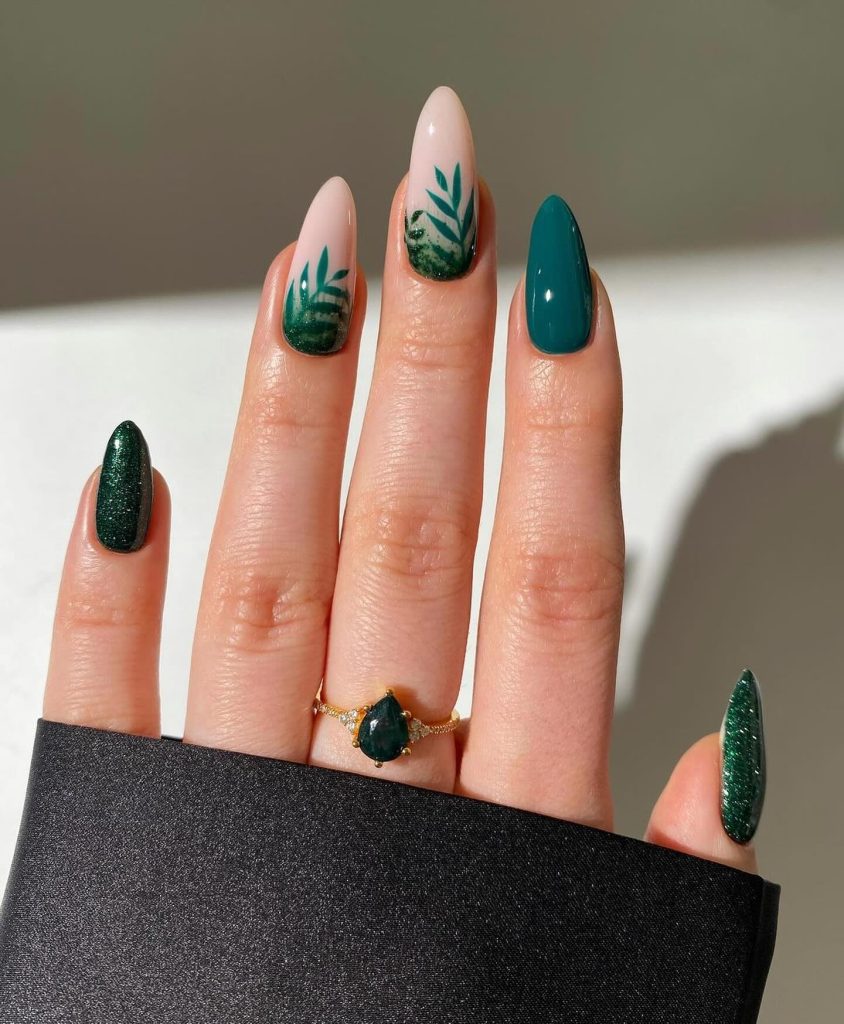 leaf thankgiving nail