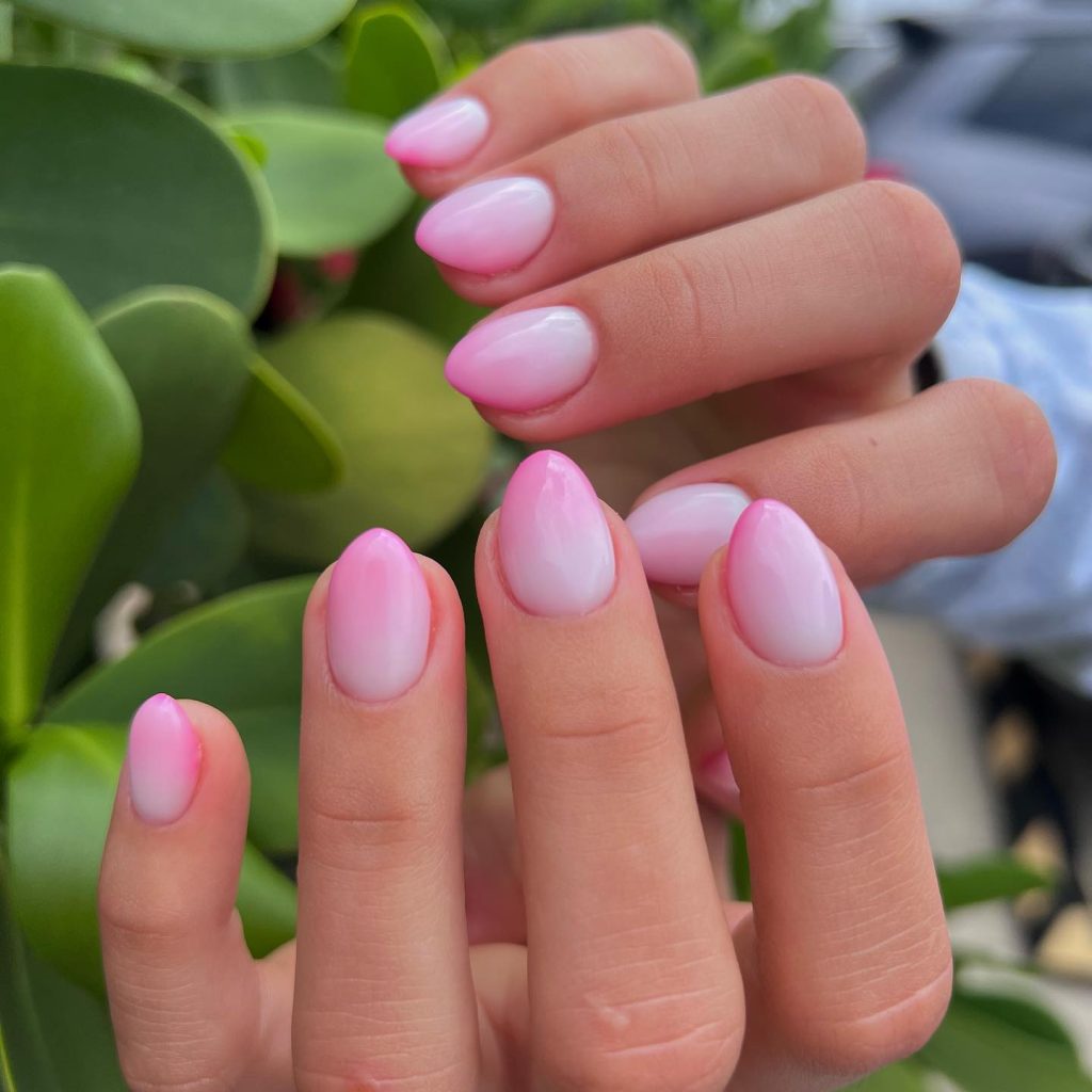 ombre short nails