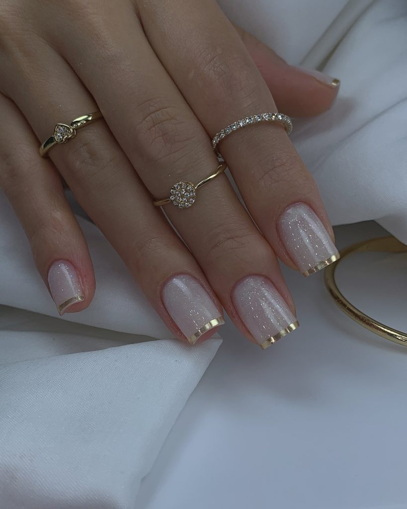 white glitter-nails