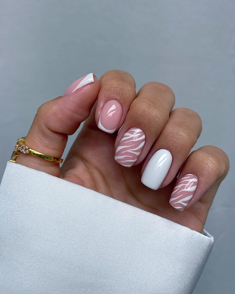 zebraprint white nails