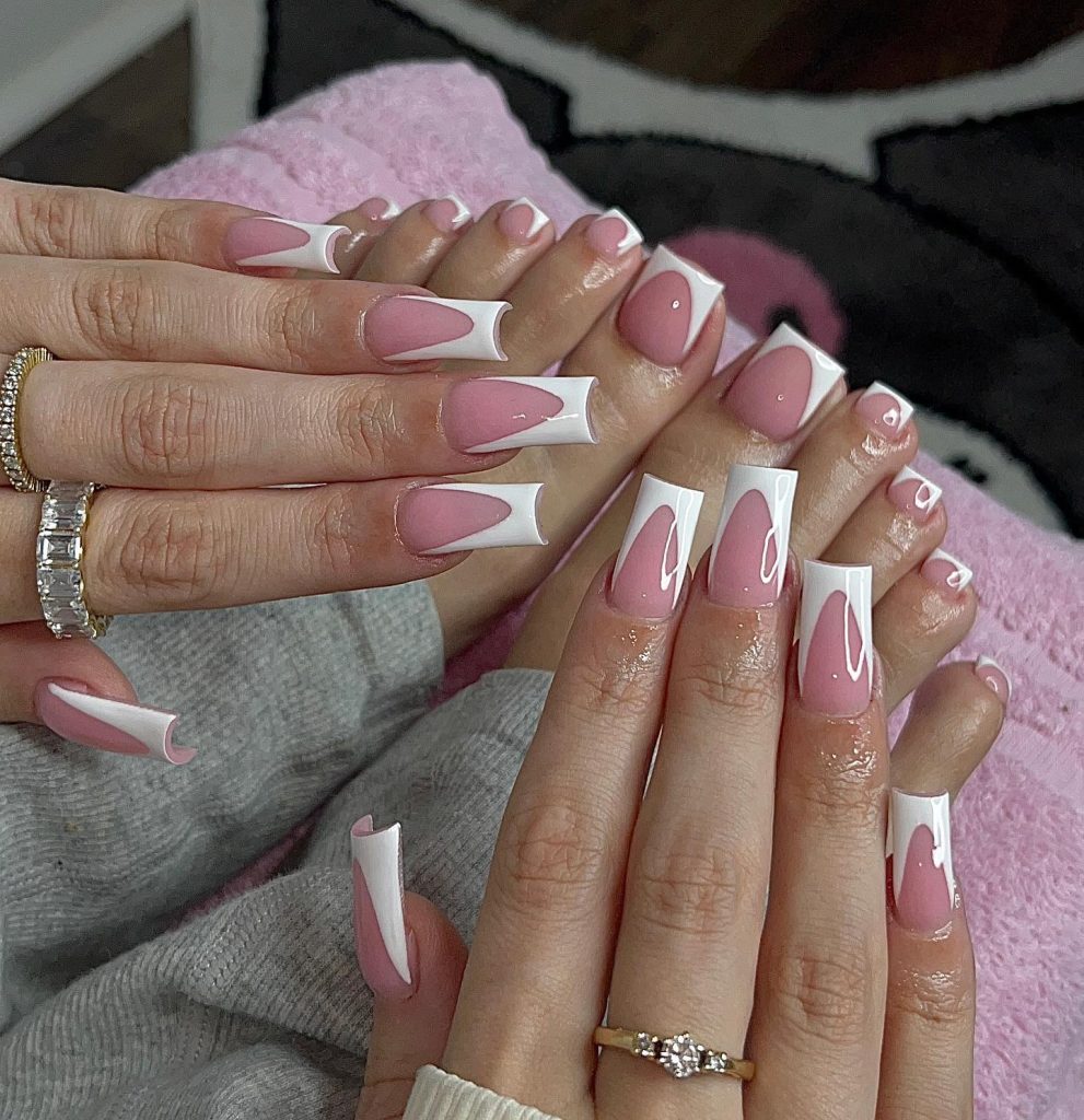 french hand toe nails