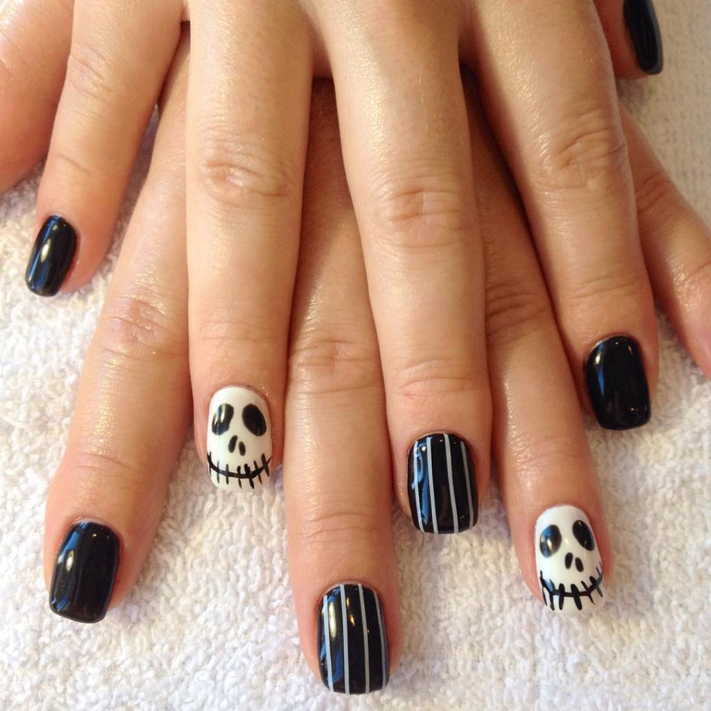 lovely hallowen nails