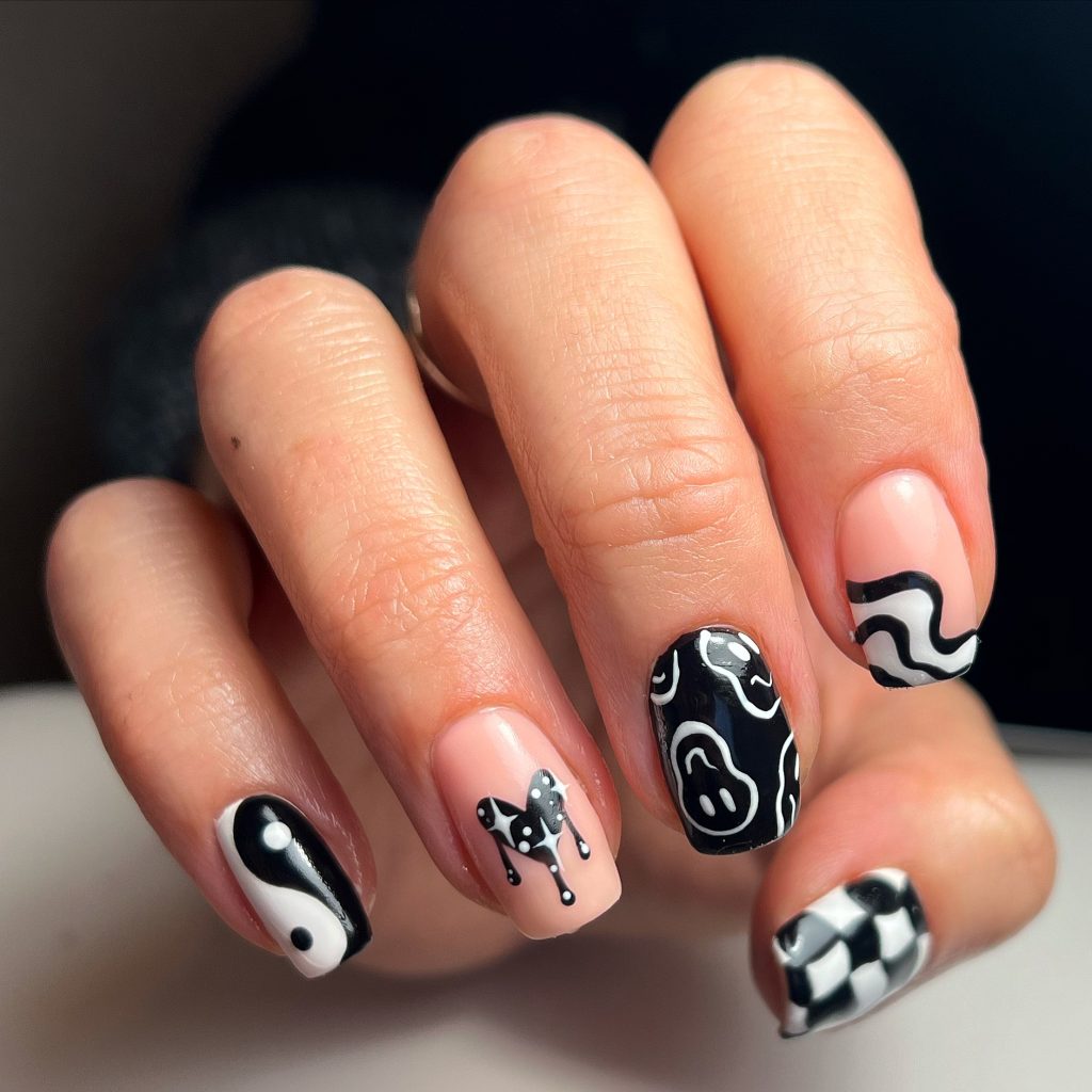 painted hallowen nails
