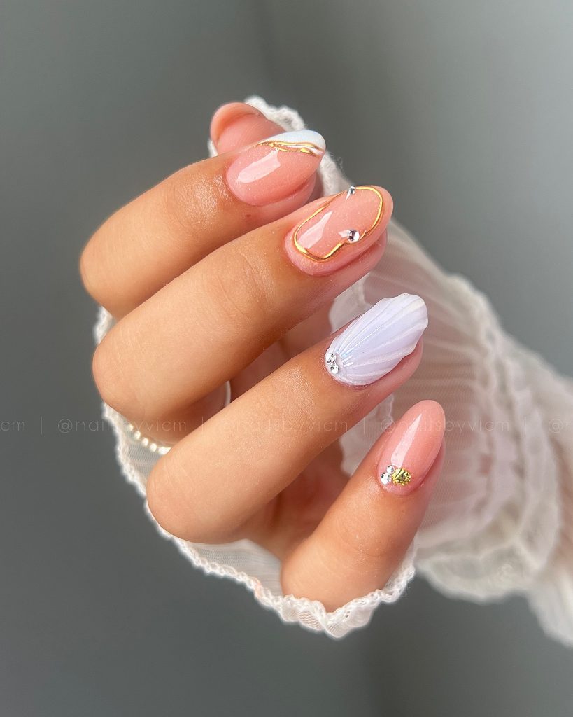 simple sea nails