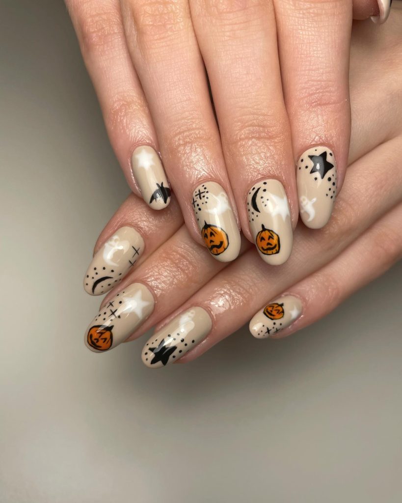 star hallowen nails