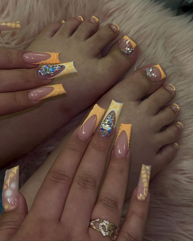 yellow hand toe nails