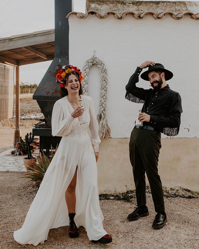 pretty couple halloween costumes