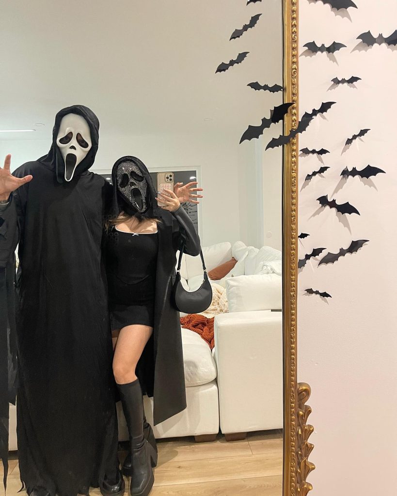 scream couple halloween costumes