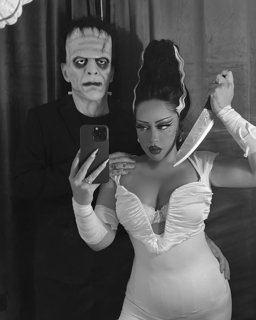 spooky halloween couple costumes