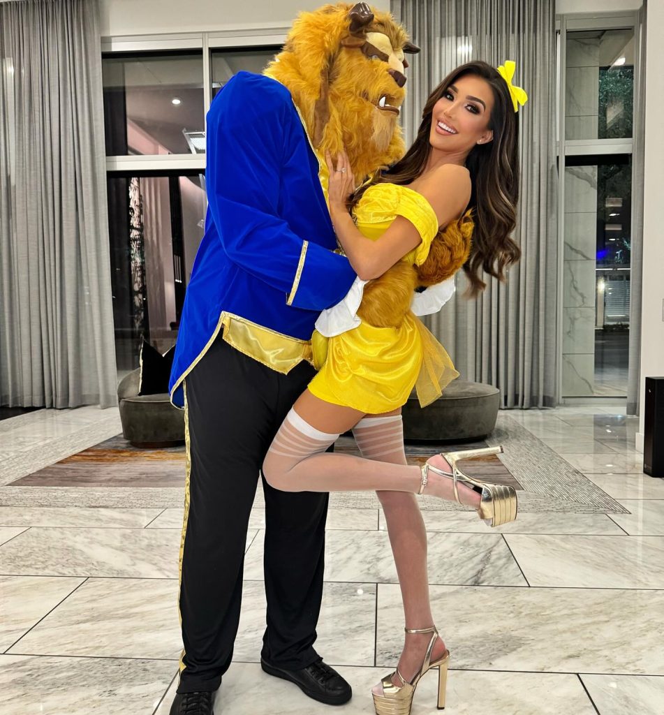 unique couple halloween costumes