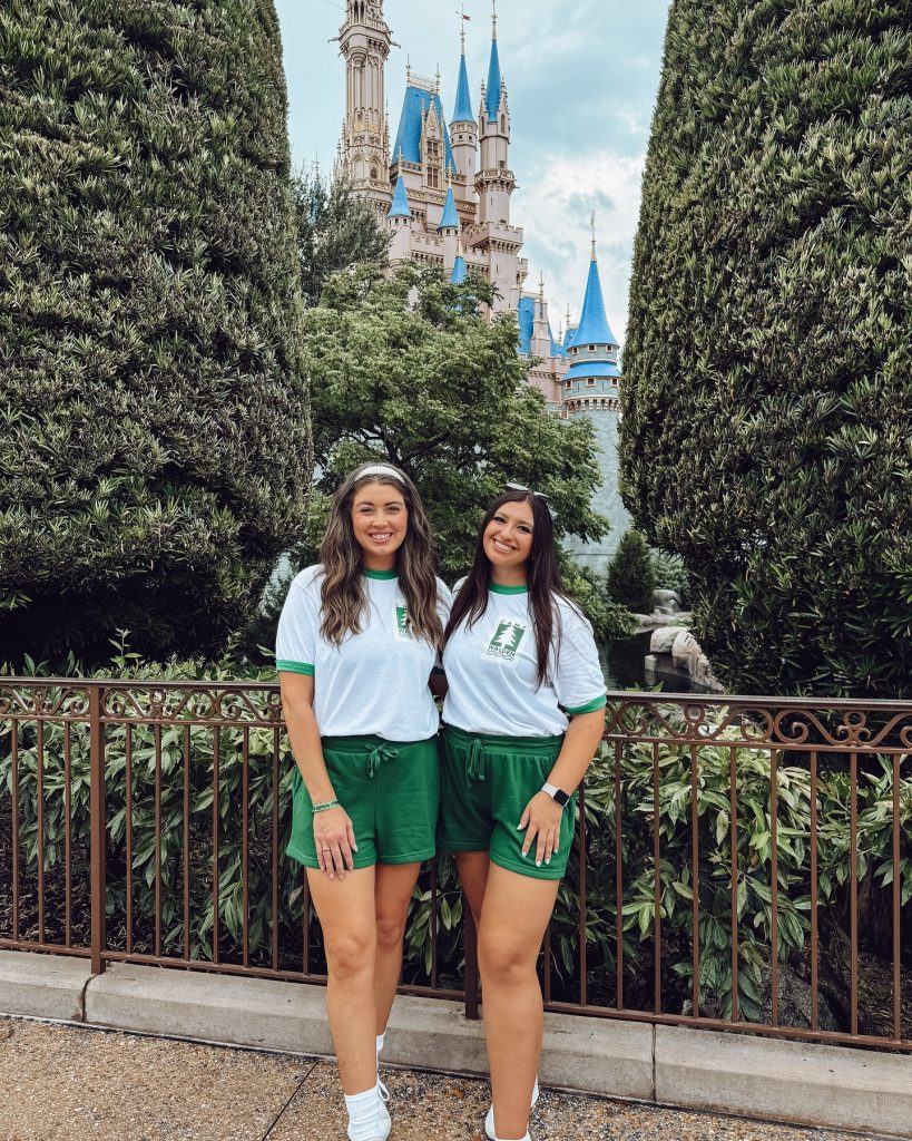 green best friend halloween costumes