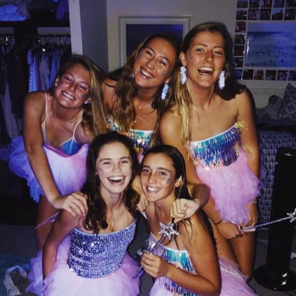 lovely best friend halloween costumes