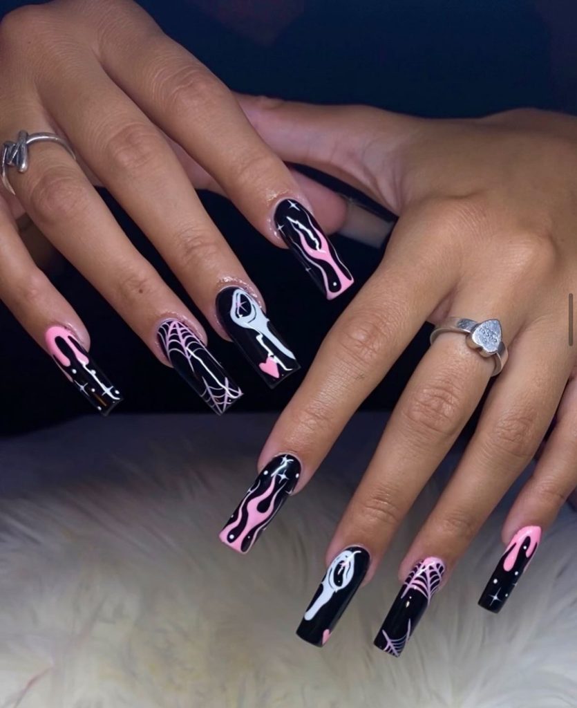 scream spooky halloween nails