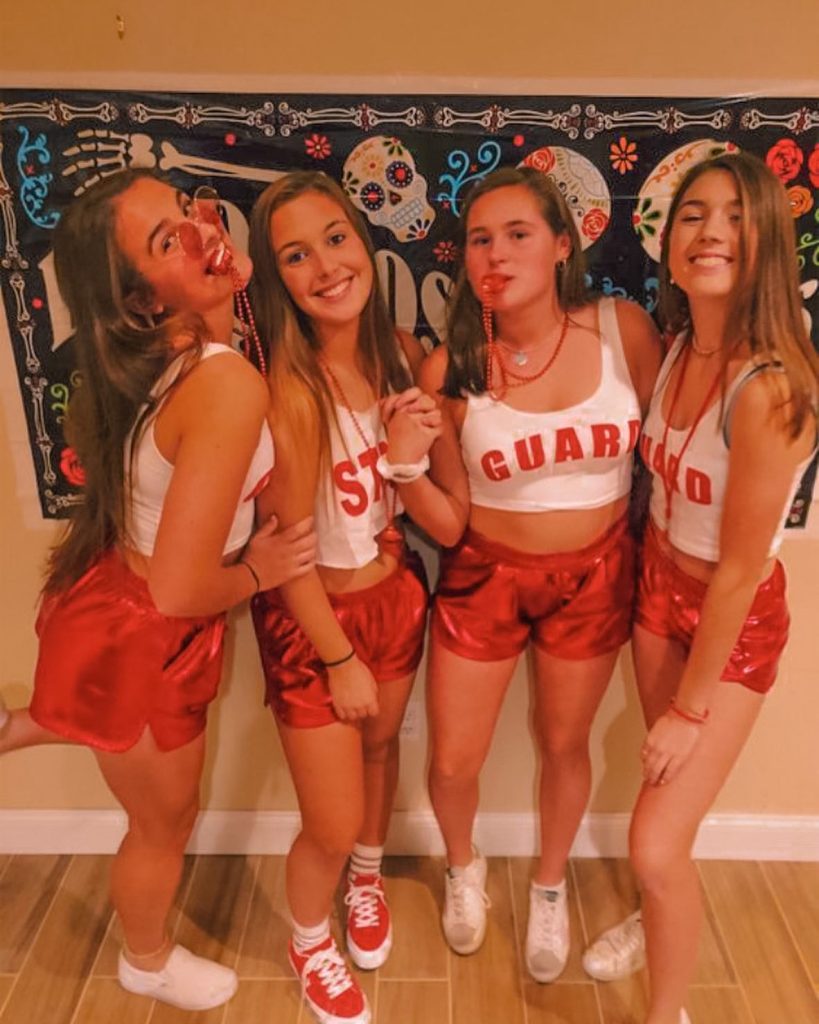short-group-halloween-costume