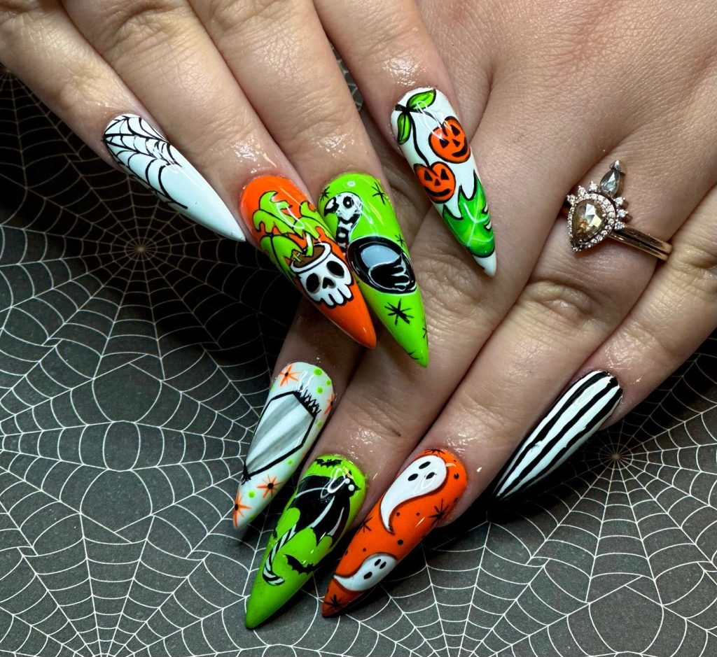 stiletto spooky halloween nails