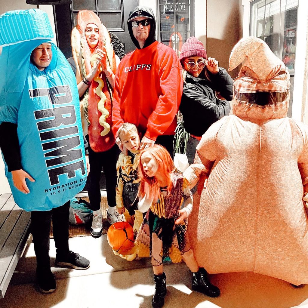unique fun group halloween costumes