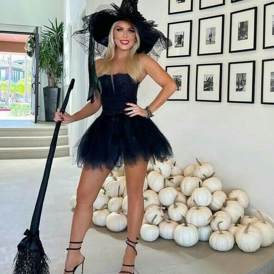 unique teenage halloween costume