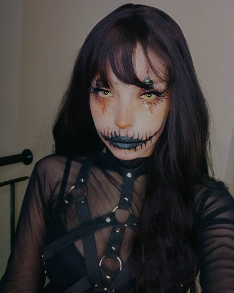 creepy halloween makeup look