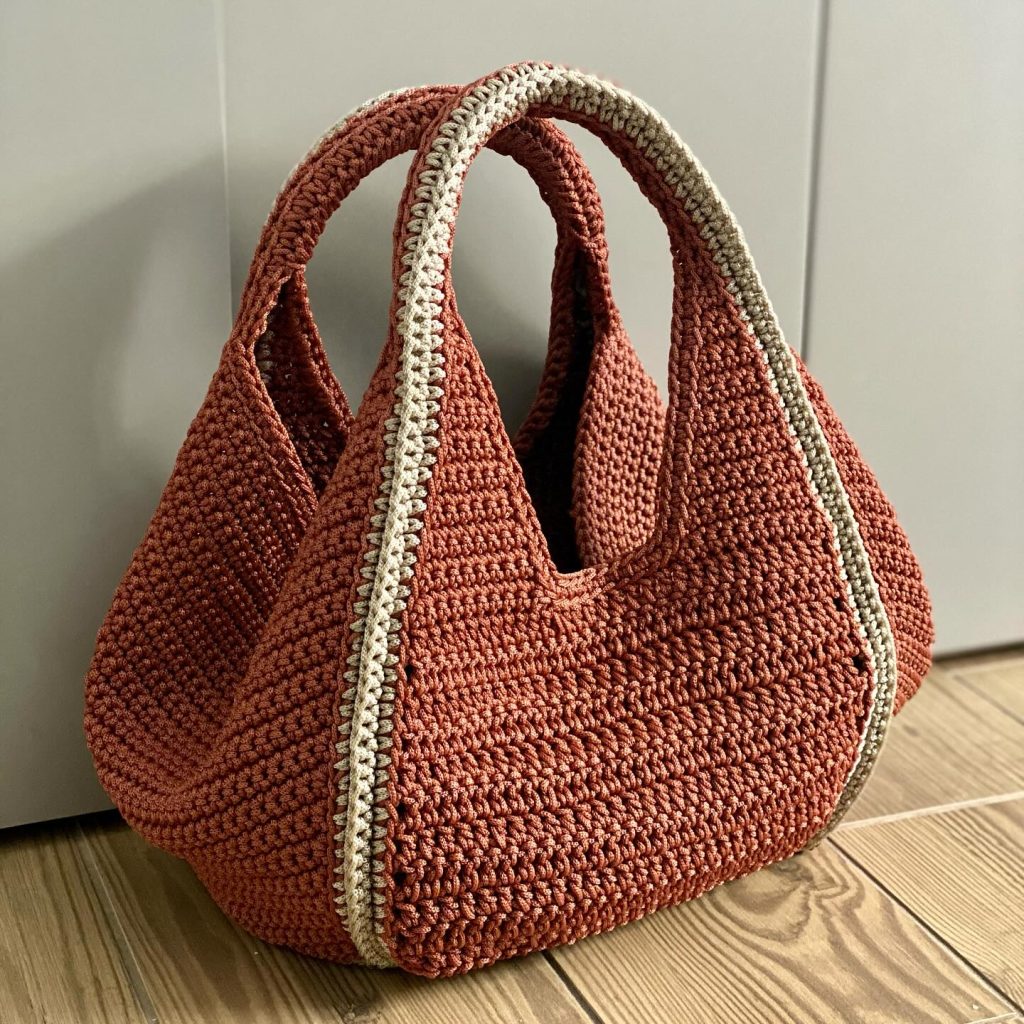 handy crochet bag