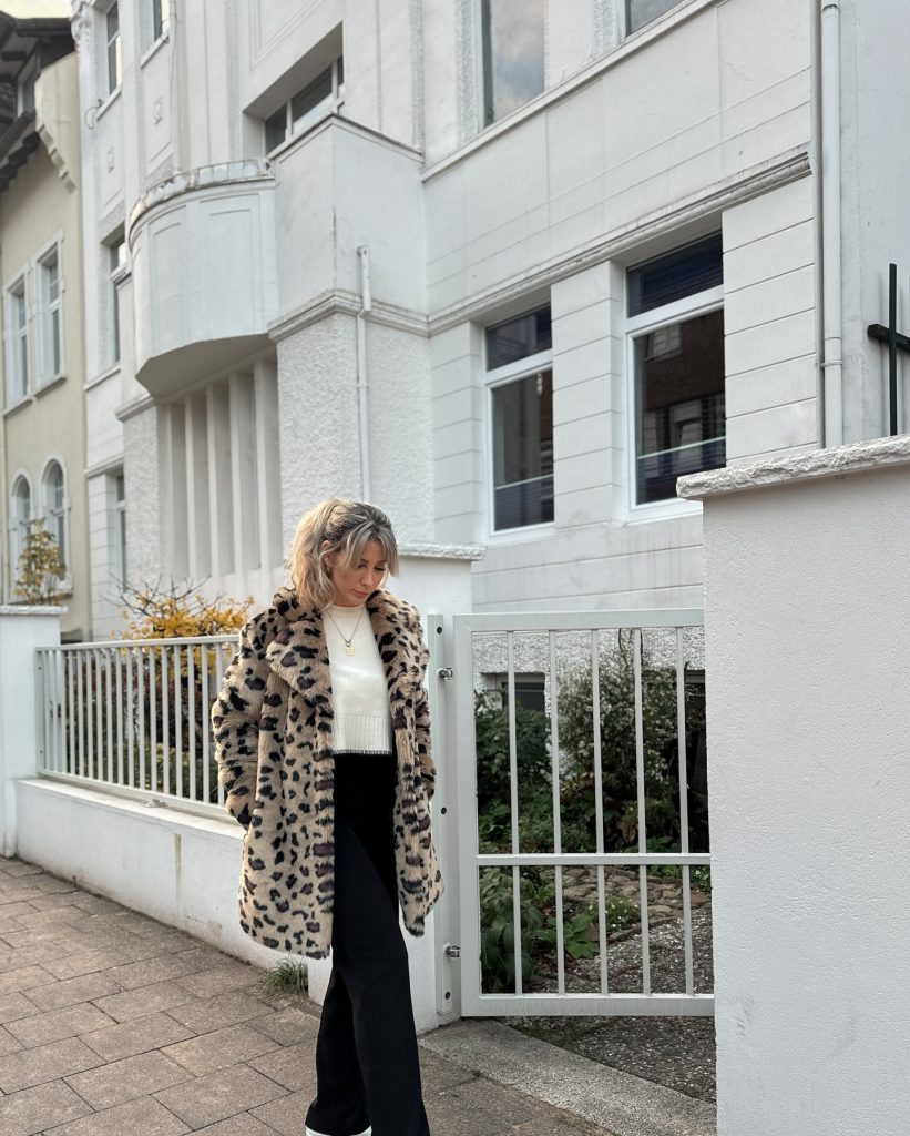 coat leopard outfit