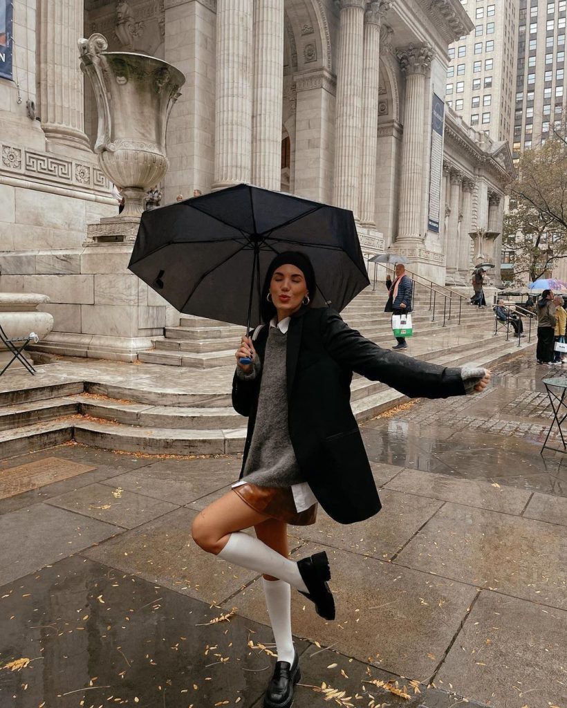 short rainyday outfit