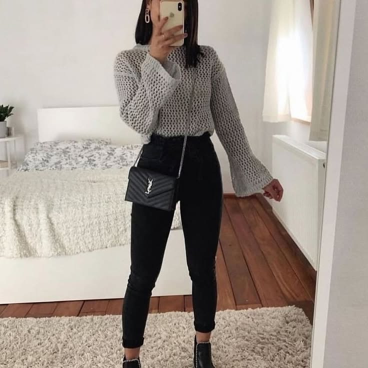 awsometop with legging outfit