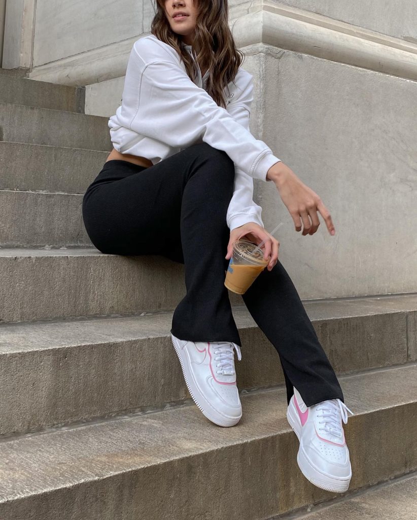 classy flared legging outfit