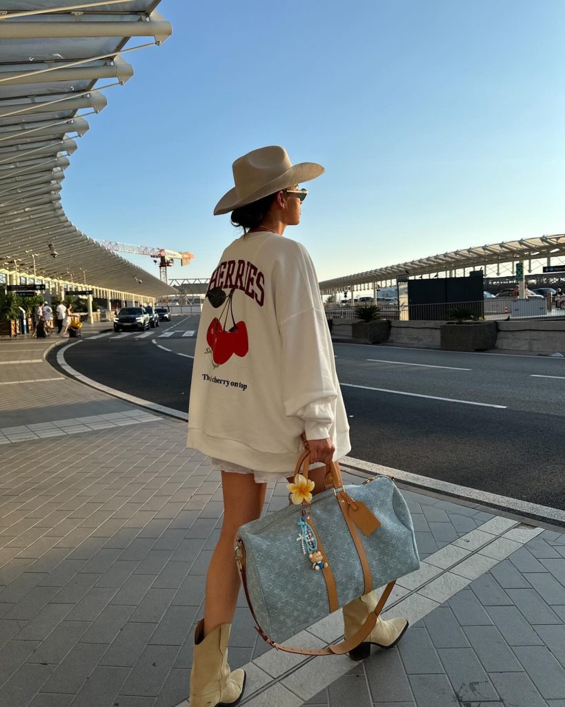 cool winter airport look
