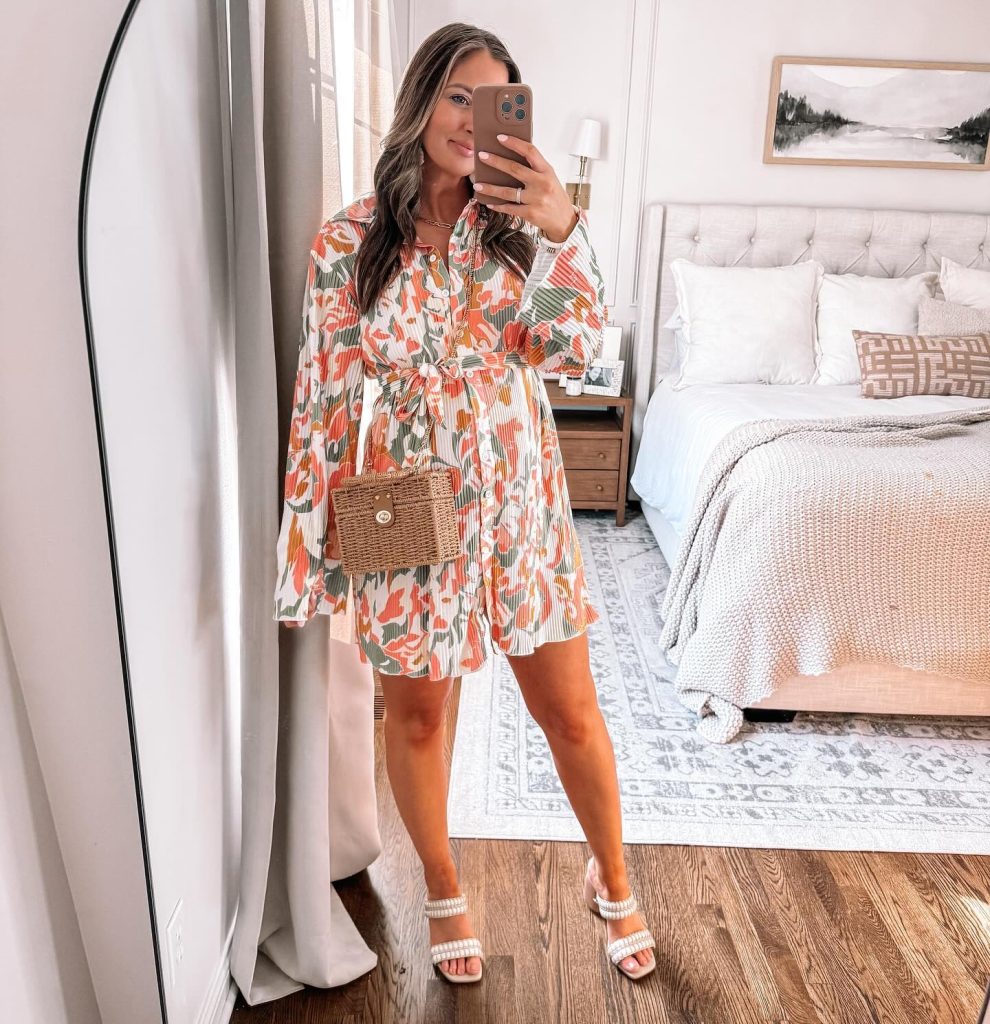 cozy cute maternity outfit