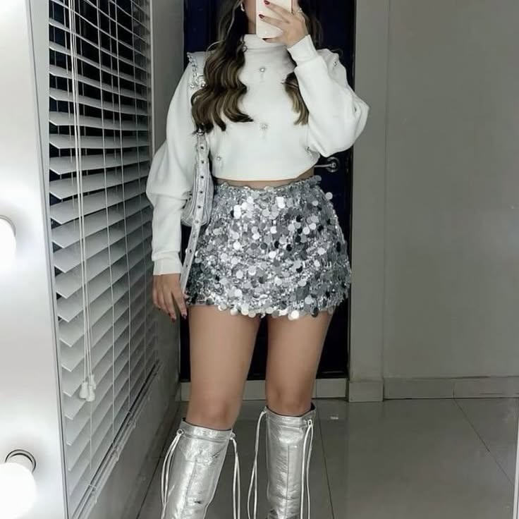 gorgeous christmas sequin skirt