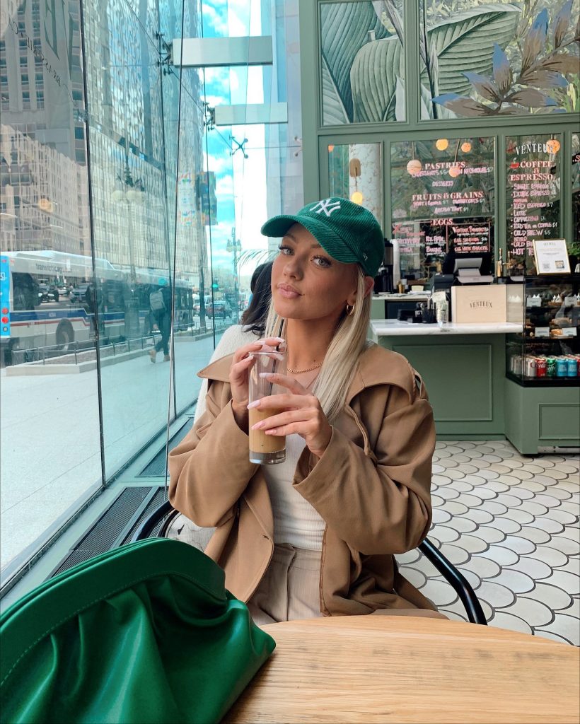 greenstyle coffee date outfit