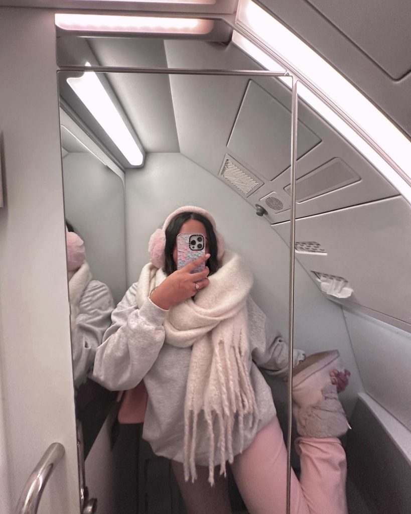lightpink cute airport outfit