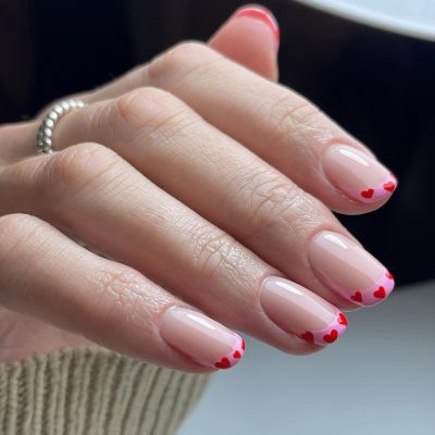 21 Valentine’s Nail Designs You’ll Adore