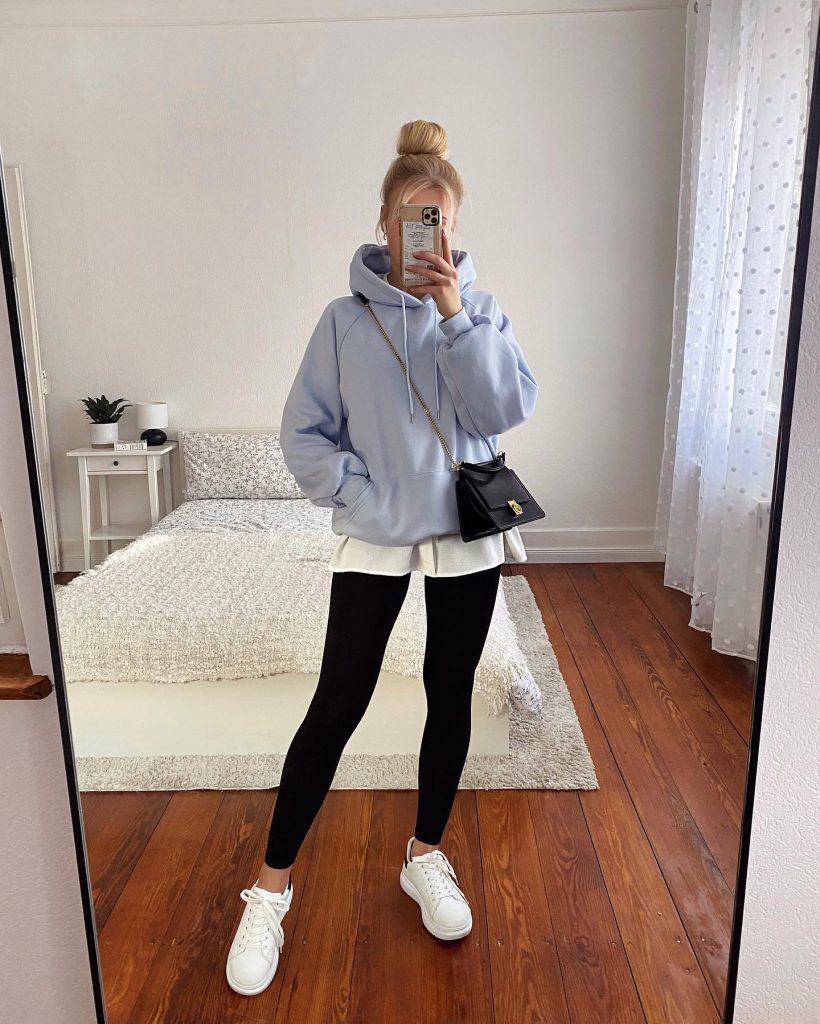 skybluehoodie legging outfit