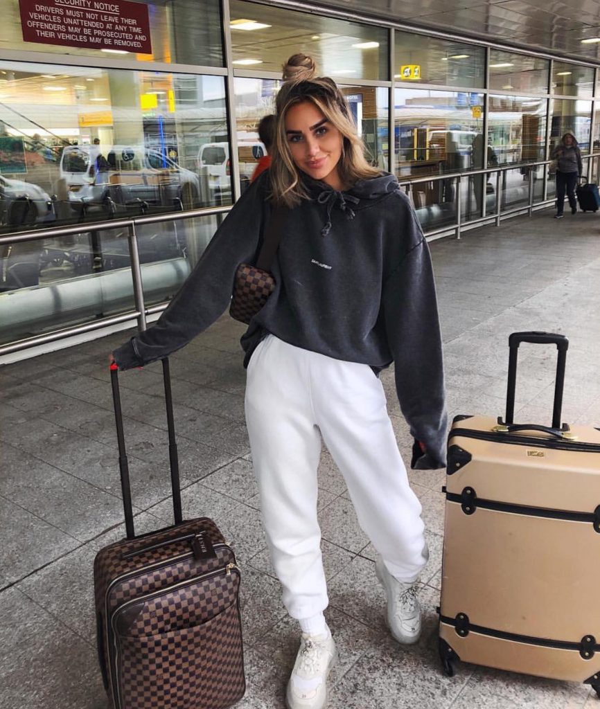 trendy winter airport look