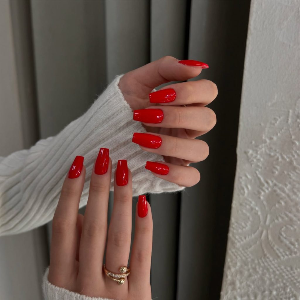beautiful red valentine nails